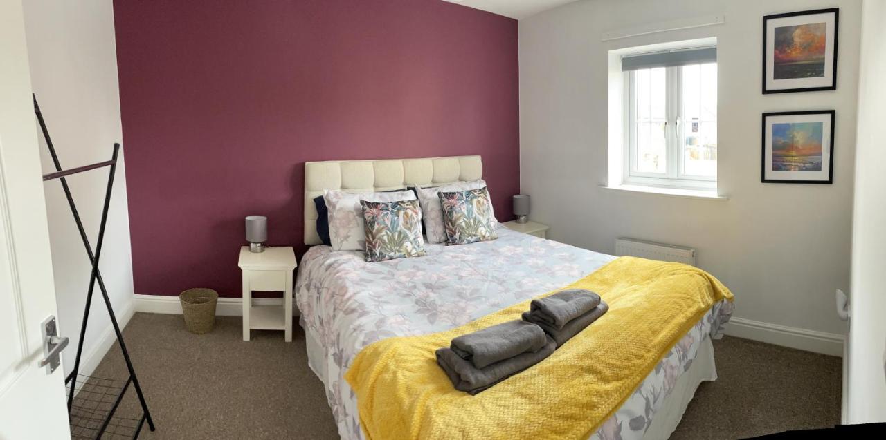 Stunning Large Detached Gloucester, 4 Beds, 3 Bedroom, 2 Bathroom Property, Nr Chelt, The Docks And Quays Sleeps 6 Экстерьер фото