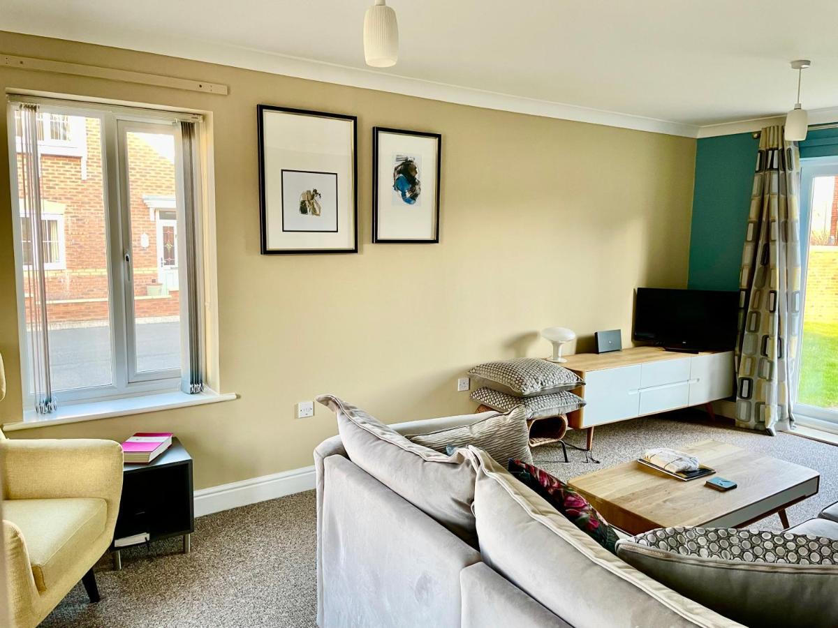 Stunning Large Detached Gloucester, 4 Beds, 3 Bedroom, 2 Bathroom Property, Nr Chelt, The Docks And Quays Sleeps 6 Экстерьер фото