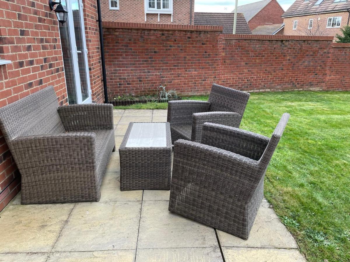 Stunning Large Detached Gloucester, 4 Beds, 3 Bedroom, 2 Bathroom Property, Nr Chelt, The Docks And Quays Sleeps 6 Экстерьер фото